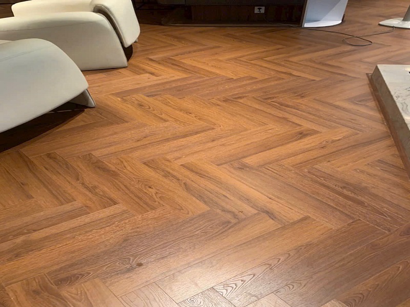 Bề mặt sàn gỗ thẩm mỹ