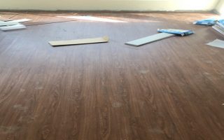sàn nhựa vinyl là gì, báo giá thi công sàn nhựa vinyl,