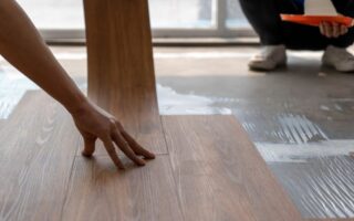 Thi công sàn nhựa